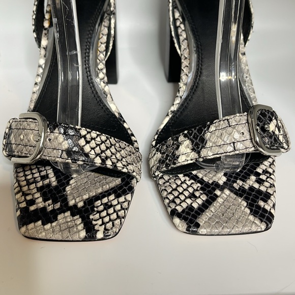 Anthropologie Paige Snake Embossed Goat Leather Women’s Size 6. Cream, Gray, Blk - Picture 14 of 15